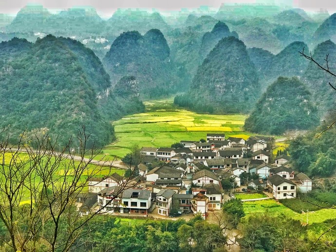 二等獎(jiǎng) 招標(biāo)中心 孫筱 世外桃源.jpg